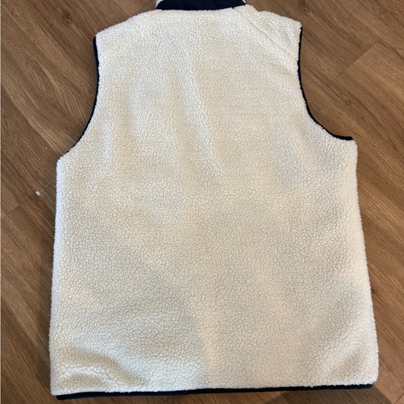 Gabba Sherpa style Fleece Vest - White and Navy - Picture 3 of 4